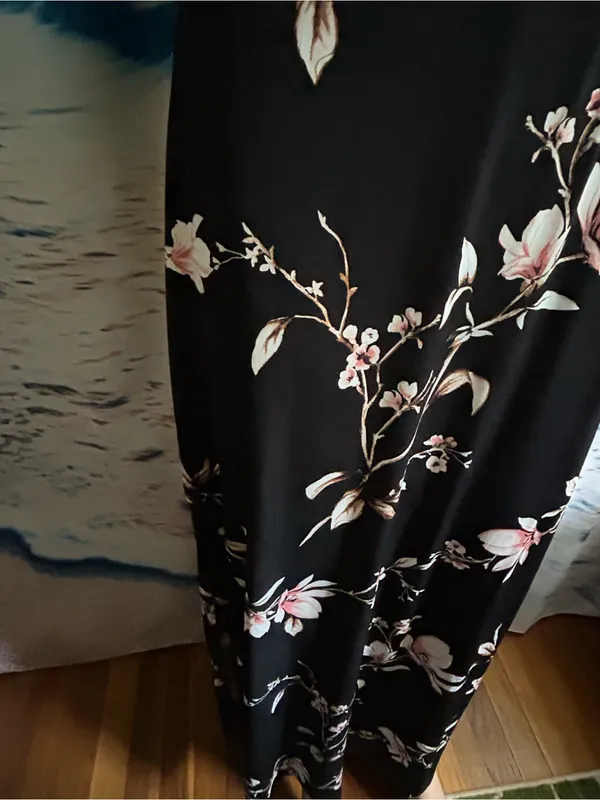 White House Black Market Womens Black Floral V-Neck Maxi Dress SM - Image 8