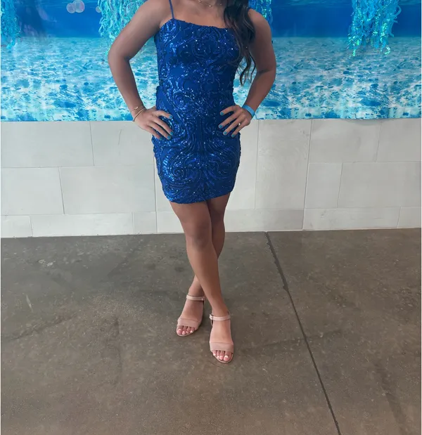B Darlin dillards hoco dress - Image 3