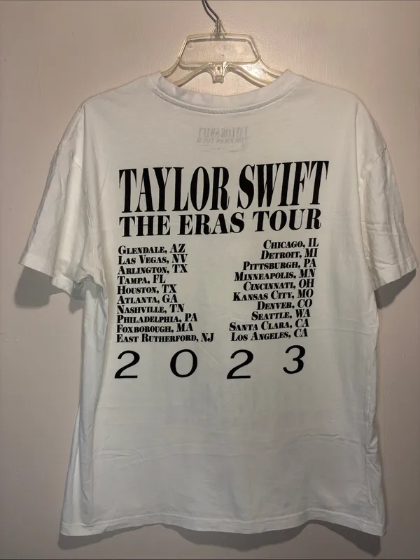Taylor Swift The Eras Tour 2023 T-Shirt Official Merch Tour Dates Size M - Image 3