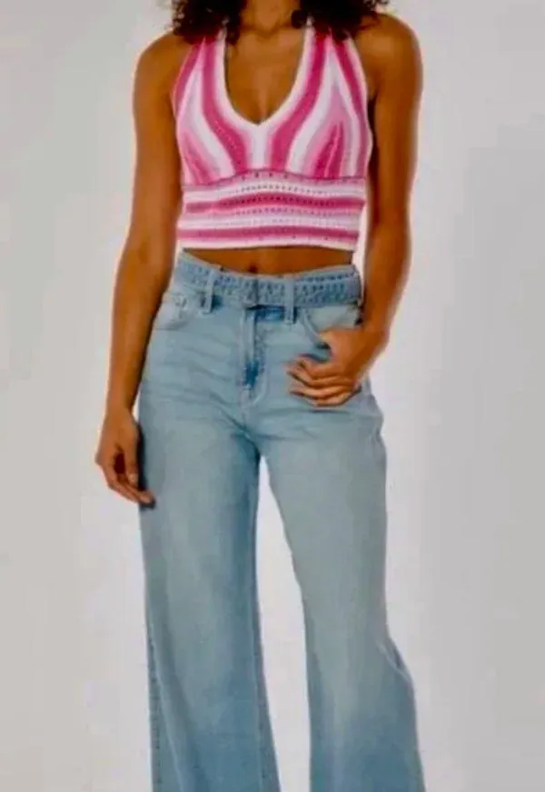 Hollister Pink crochet Halter Top - Image 3