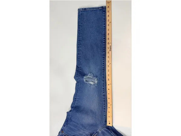 Levi’s Wedgie Straight Jeans Women’s 29 High Rise Distressed 26” Inseam - Image 3