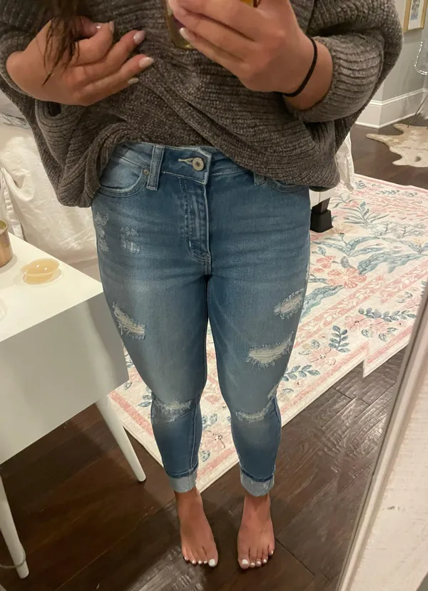 KanCan USA Ripped Jeans Medium Wash - Image 5