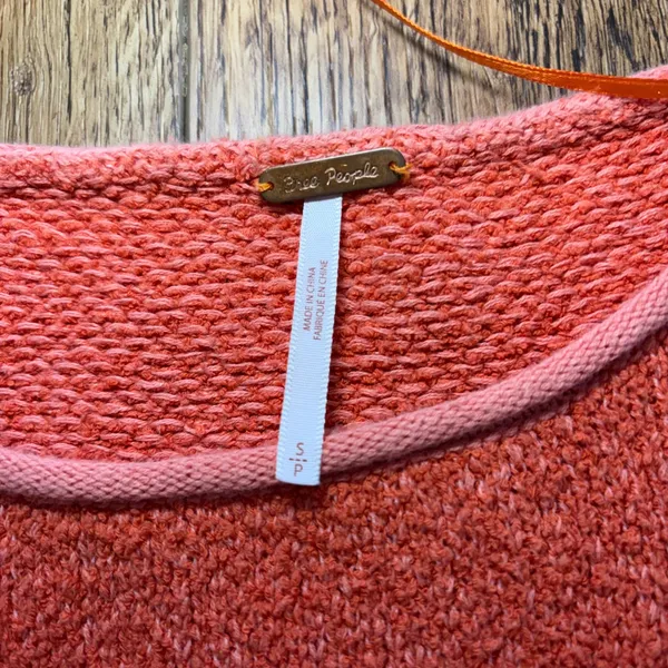 Free People Coral Orange Textured Knit Boxy‎ Cropped Bardot Sweater Womens Small - Image 6