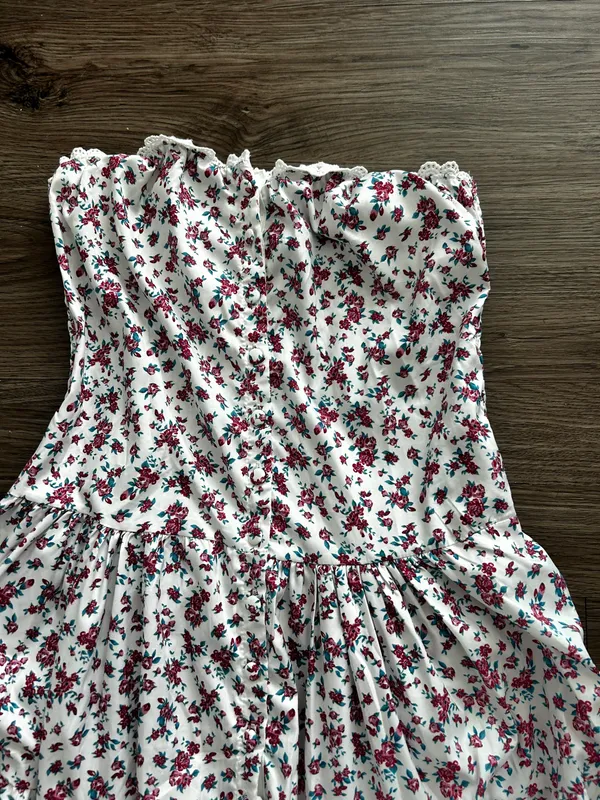 NEW Elegant floral maxi dress - Image 2