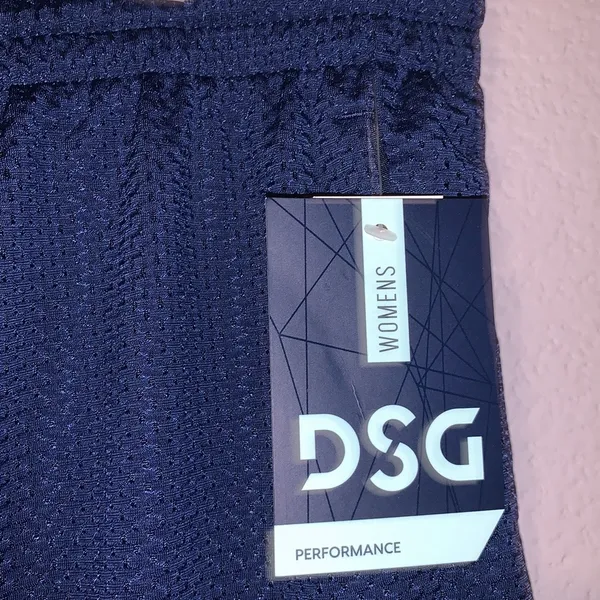 NWT DSG Mid Rise Shorts Blue Mesh Relaxed Fit - Image 4