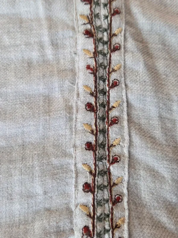 Max Studio Ecru Embroidered Peasant Blouse 3/4 sleeve Size Large Boho - Image 5