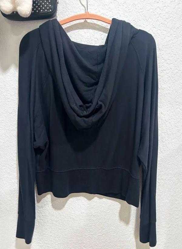 Athleta Women's Black Zip-Up Jacket - Image 2