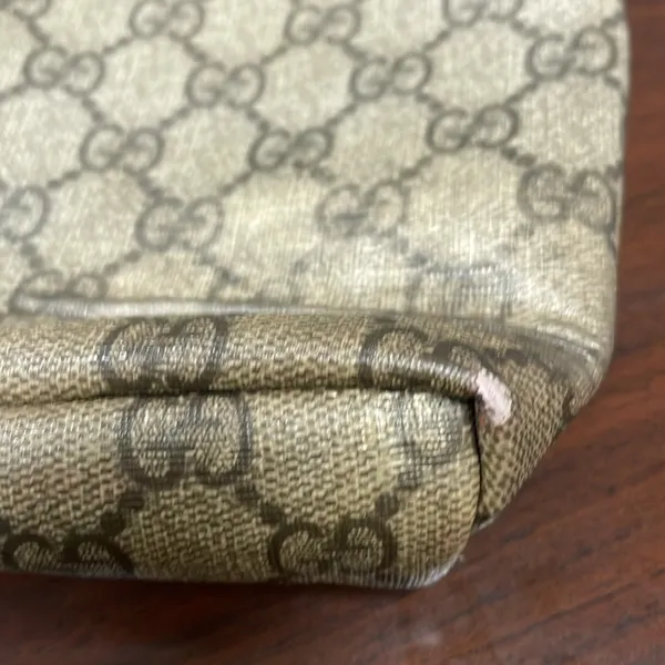 Vintage Gucci GG Supreme Monogram Small Crossbody Flap Bag - Image 9