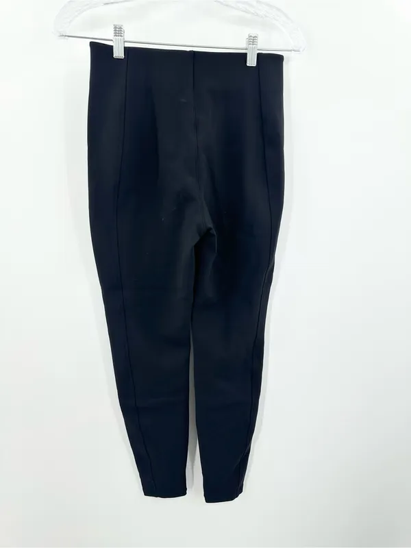 Athleta Women’s Glacier Snow Black Skinny Pants Size 4 - Image 4