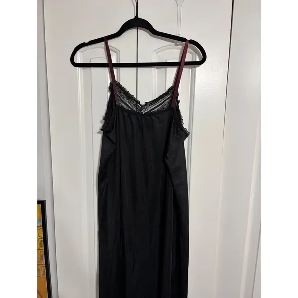 Vintage‎ Nightgown Slip Lace Trim Black Burgundy Ribbon Tie 70s 80s Noir - Image 4