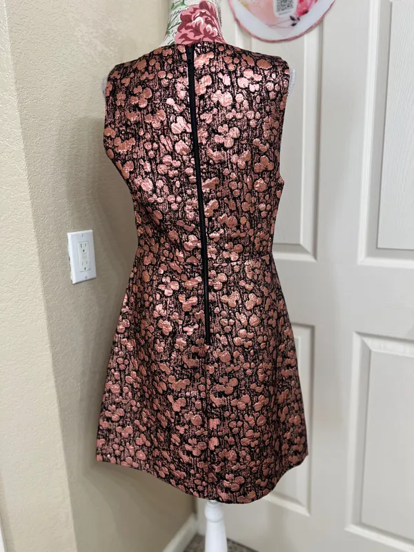 NWT Alice + Olivia Pink Black Metallic Floral Jacquard Dress Size 12 - Image 4
