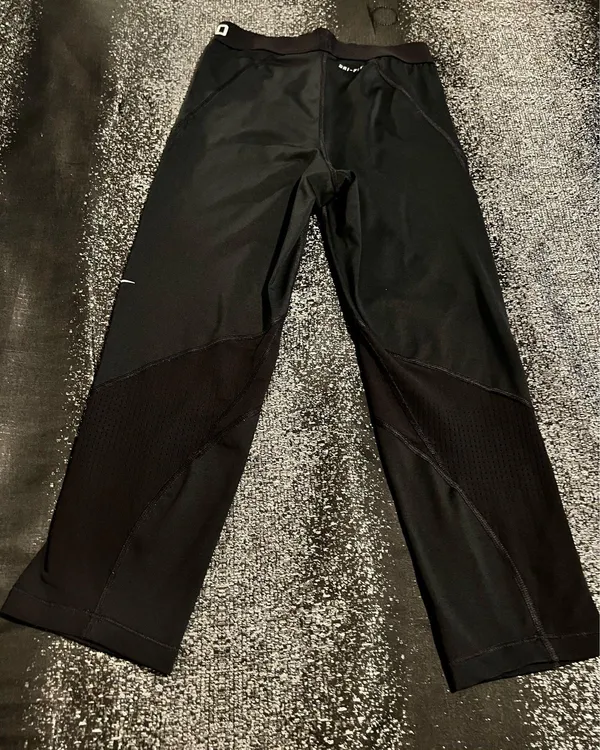 Womens small Nike Pro leggings - Image 2