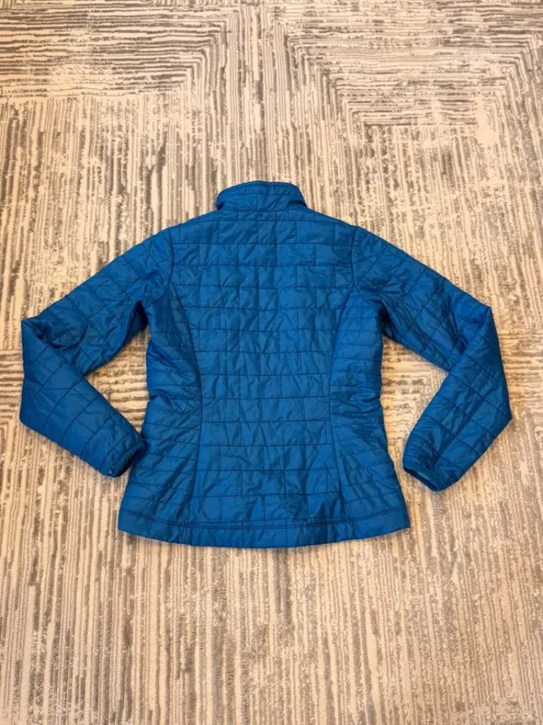 Patagonia women's small "Nano Puff" Blue Insulated Jacket Retails $239. - Image 7