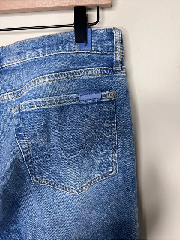 7 for all‎ mankind Women's Jeans Original Bootcut Size 27 Hem Split Light Wash - Image 4