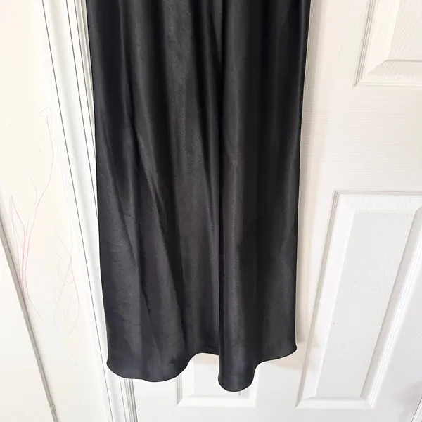 Vintage Y2K Secret Treasures Black Satin Floral Velvet Halter Slip Dress Neglige - Image 4