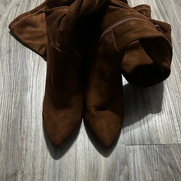 Steve Madden Brown Suede Heeled Boots - Image 6
