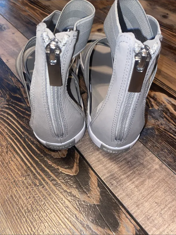 Sorel Light Gray Strappy Wedge Sandals - Image 5