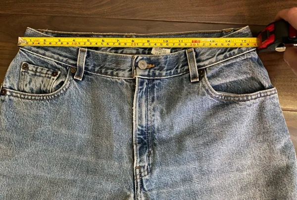 Levi’s 505 Straight Leg Women’s Jeans - Image 3