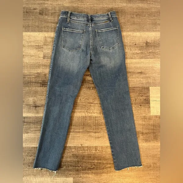 KANCAN Nava High Rise Straight Slim Leg Jeans in medium wash - Image 4