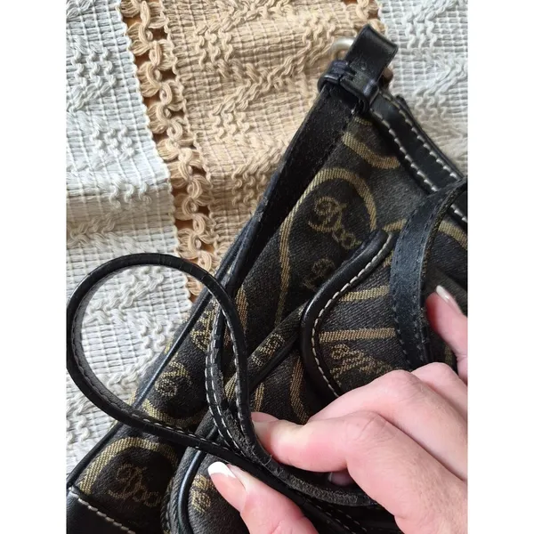 Y2K Dooney & Bourke signature heart monogram Flap canvas crossbody bag purse - Image 13