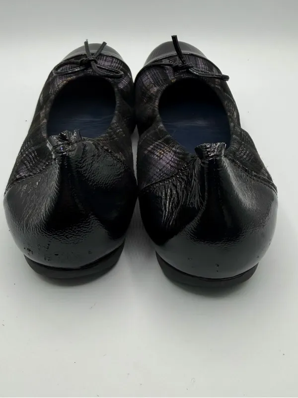 Sabrinas Plaid Ballet Flats Womens EU 38 Patent Cap Toe Bow Made Spain - Image 4