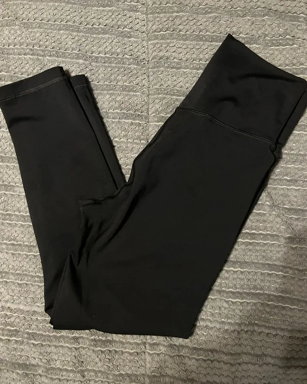 Outfitters Leggings - Image 2