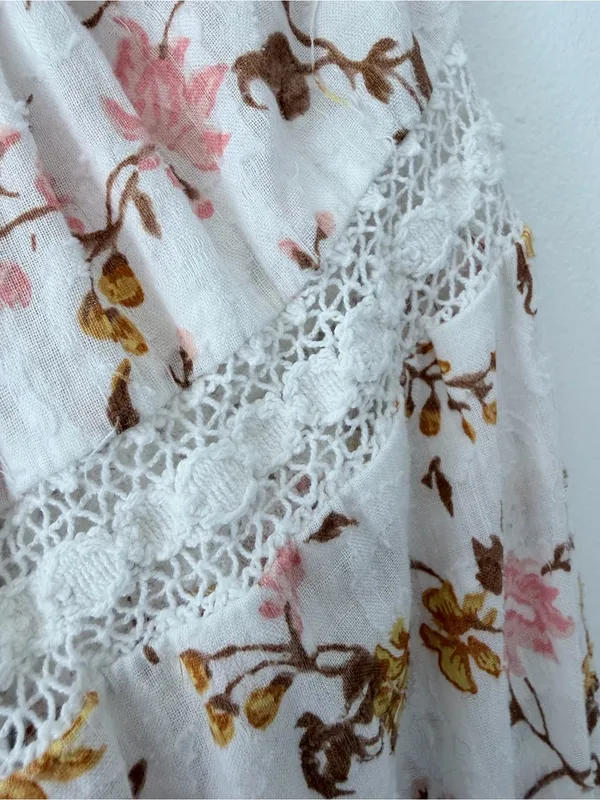 Anthropologie Harmony Lace Floral White Peasant Boho Blouse Top size medium - Image 8