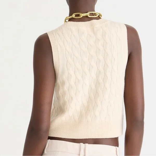 J.Crew Cashmere cropped cable-knit sweater-vest in Buttercream Size Medium - Image 2