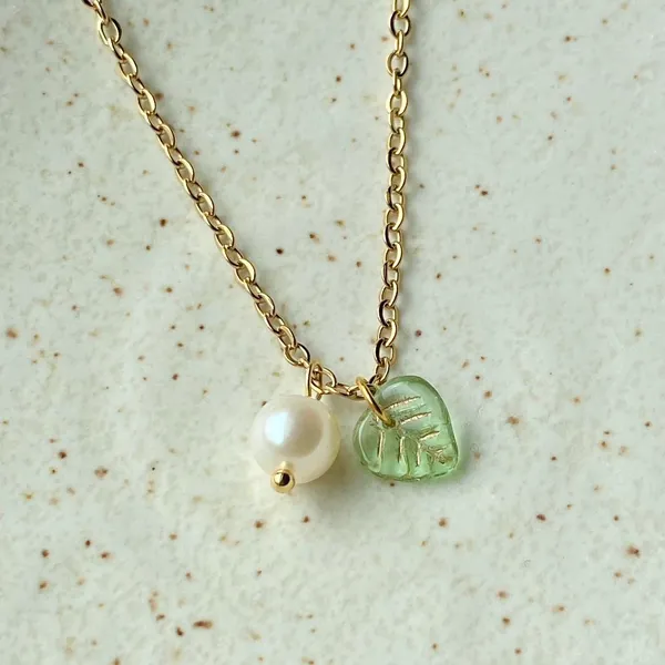 Handmade freshwater pearl & leaf fairy statement necklace🍃 - Image 6