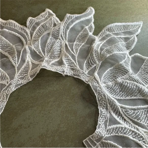 Pilcro White Leaf Lace - Image 10