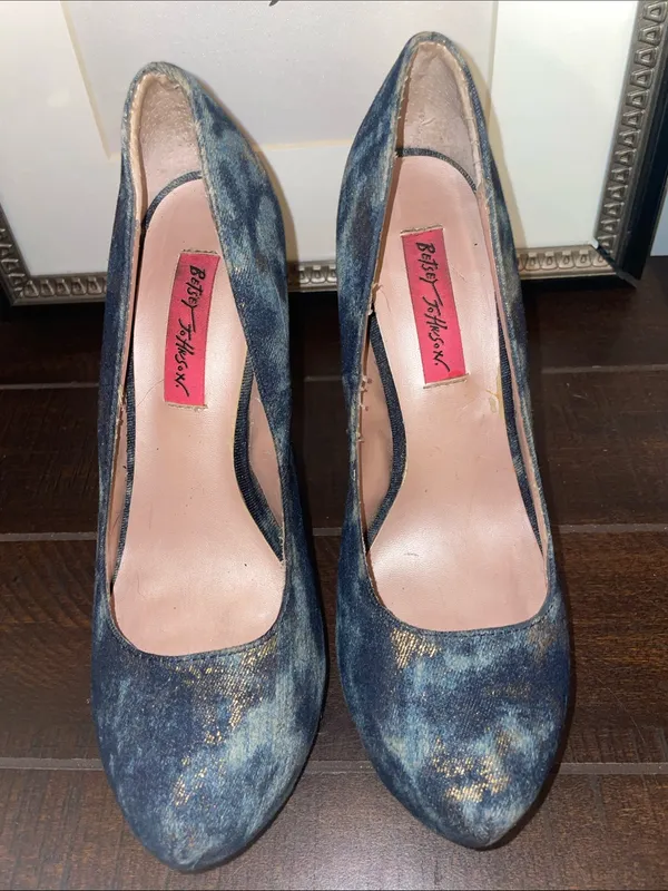 Betsey Johnson Sophiaa Blue Platform Heels with Gold Size 7 - Image 3