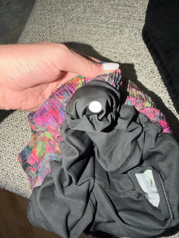 Lululemon Hotty Hot Shorts - Image 9