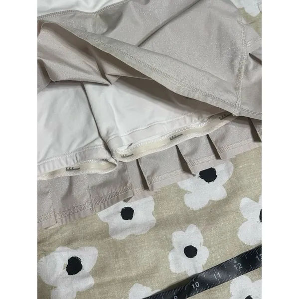 Lululemon pace setter shimmer skirt rare - Image 3