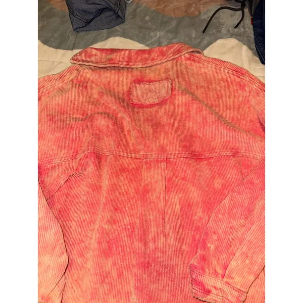 POL neon pink button top - Image 6