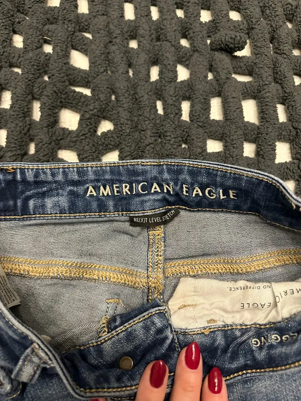 American Eagle Skinny Jegging Jeans - Image 4