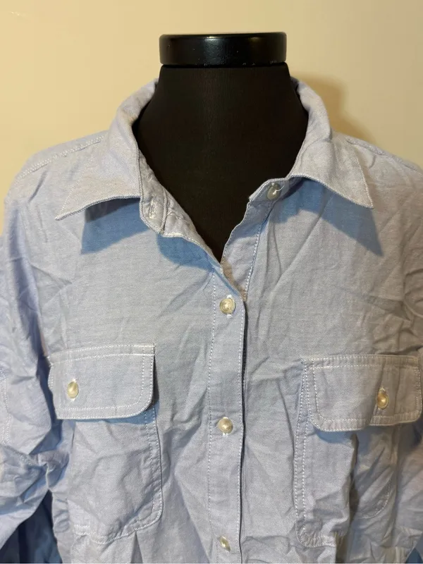 NWT Wild Fable Crop Top Button Down Shirt in Size XL - Image 2