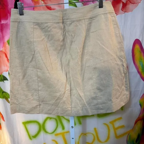 X216. Banana Republic cream linen skirt - Image 3
