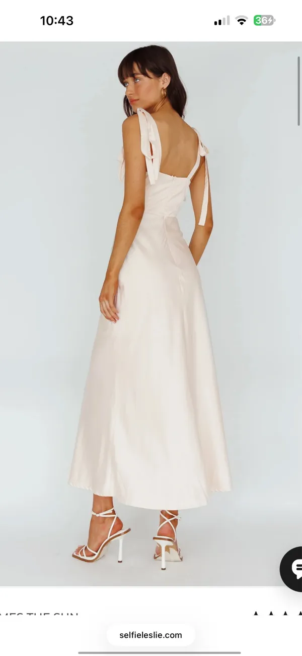 Selfie Leslie Dress - Image 2