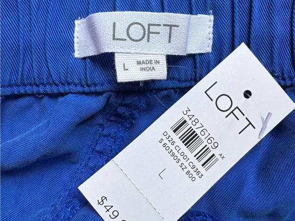 NWT LOFT Cobalt Blue Lyocell Pull On Drawstring Shorts Large - Image 2