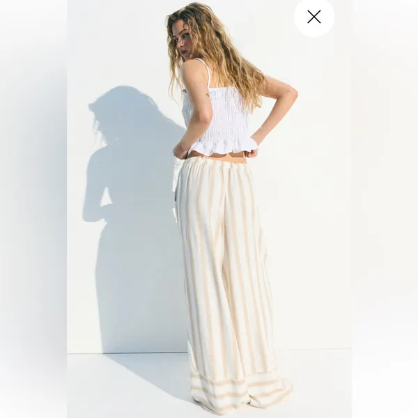 H&M Linen Blend Drawstring Pants - Image 3