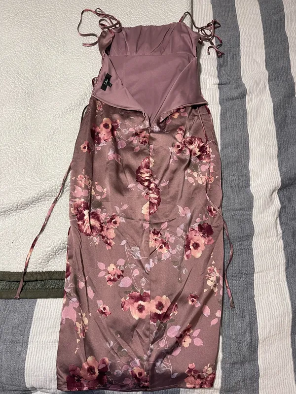 Lulus Satin Midi Dress Floral - Image 2