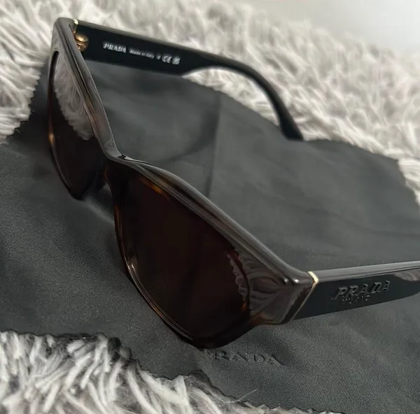 Prada Cat Eye Sunglasses - Image 4