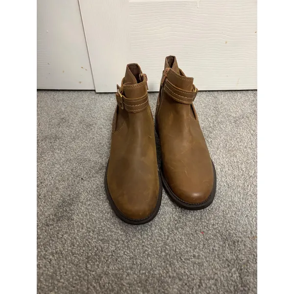 Clarks Womens Tan Brown Leather Ankle Boots Buckle Strap Low Block Heel Size‎ 8 - Image 2