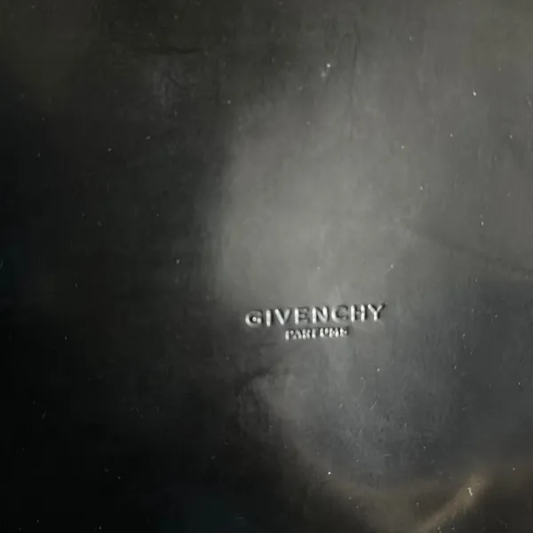 Givenchy Parfum Open Top Polished
Polyurethane Tote Bag Black - Image 3