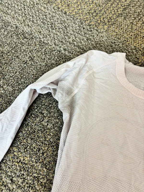 Lululemon Swiftly Long Sleeve - Image 4