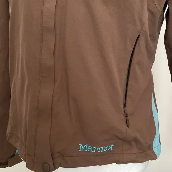 Marmot Brown lightweight rain Jacket with Fitted Silhouette - Image 9