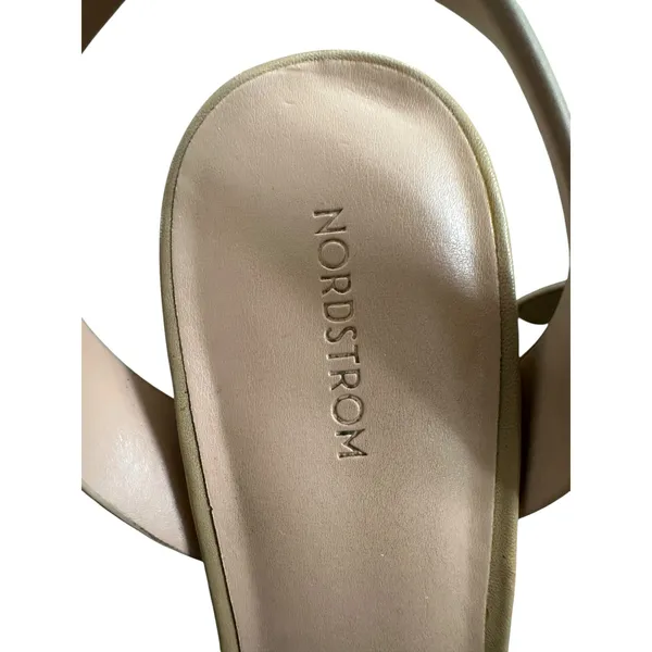 Nordstrom nude platform block heels size 8 - Image 5