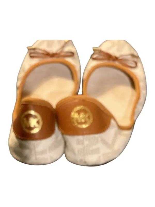Michael Kors Women’s Size 6.5 Lillie Ballet Flats Beige Tan MK Monogram Bow - Image 3
