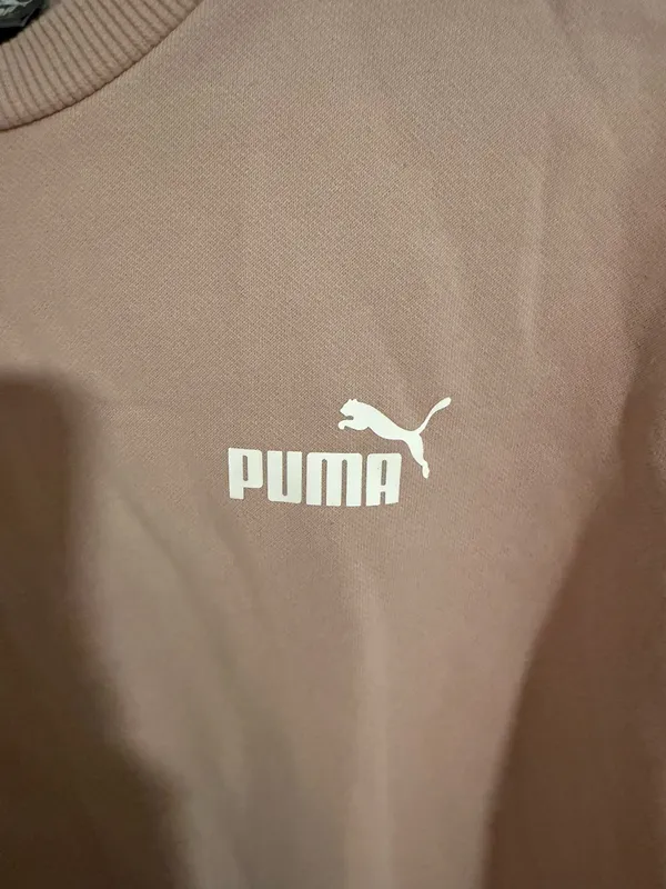Puma Women's Essentials Small No. 1 Logo Relaxed Crew Sweater - Image 4