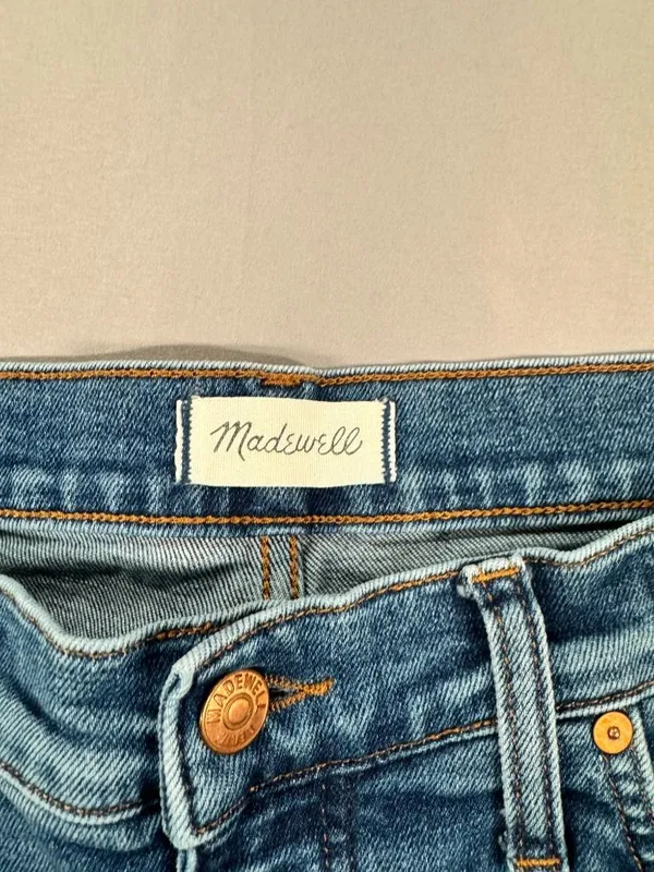 Madewell | 31 | Mid Rise Kickout Jeans - Image 6